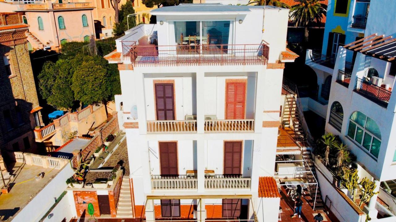 Be Your Home - Appartamento 4 Camere Sul Mare Scesa Al Mare Privata Santa Marinella Εξωτερικό φωτογραφία