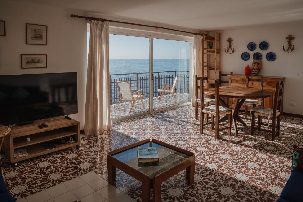 Be Your Home - Appartamento 4 Camere Sul Mare Scesa Al Mare Privata Santa Marinella Εξωτερικό φωτογραφία